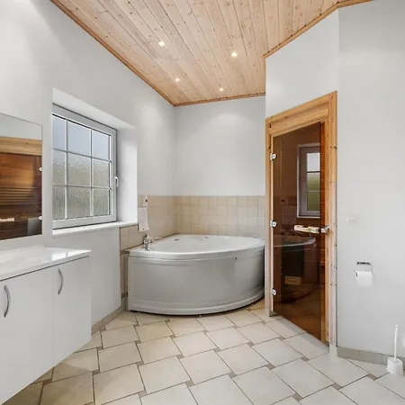 Holiday home Romy - 450m From The Sea By Interhome Bagenkop