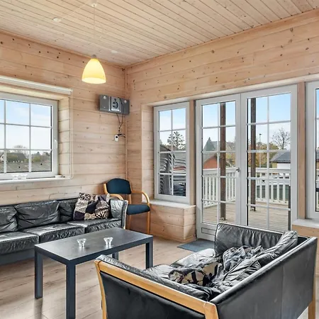 Romy - 450m From The Sea By Interhome